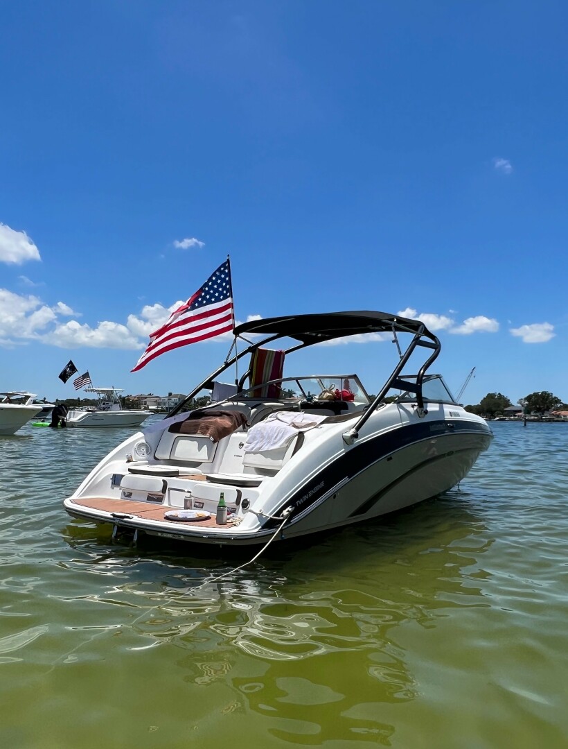 Slide: The Image of Yamaha Boats 242 Limited S 2013 - 5339444
