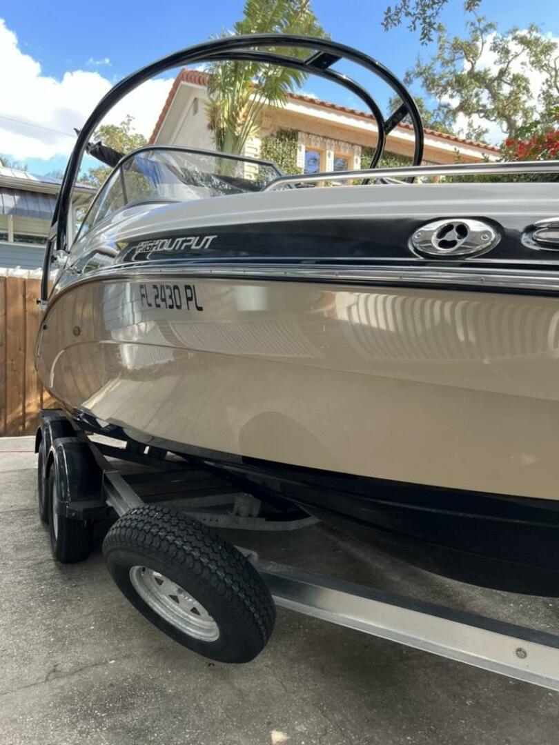 Slide: The Image of Yamaha Boats 242 Limited S 2013 - 5339454