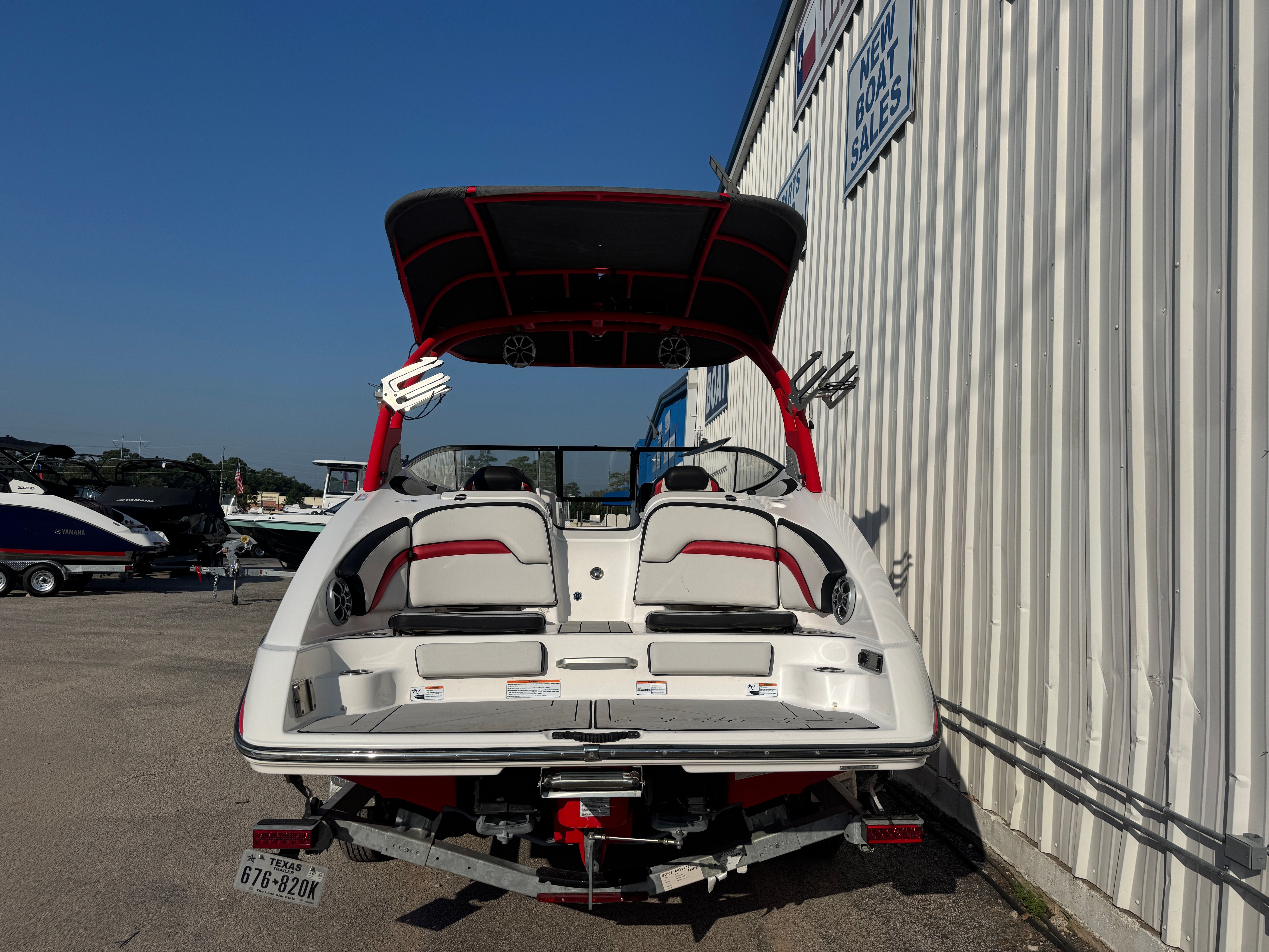 Slide: The Image of 2020 YAMAHA 242 XE - Image 5 - 5