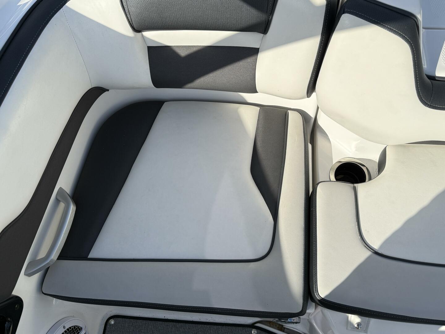 Slide: The Image of Yamaha Boats AR 195 2019 - 5339150