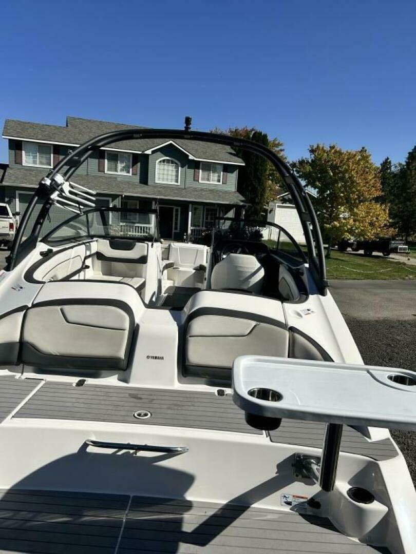 Slide: The Image of Yamaha Boats AR210 2019 - 5105116