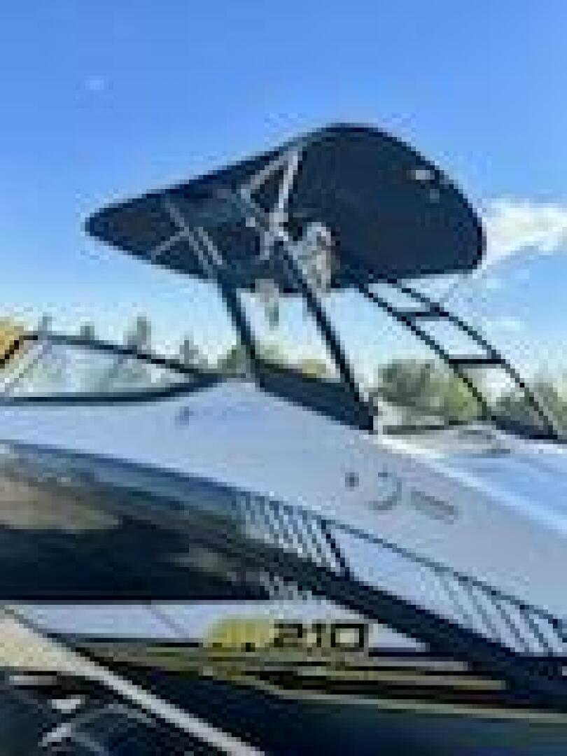 Slide: The Image of Yamaha Boats AR210 2019 - 5105124
