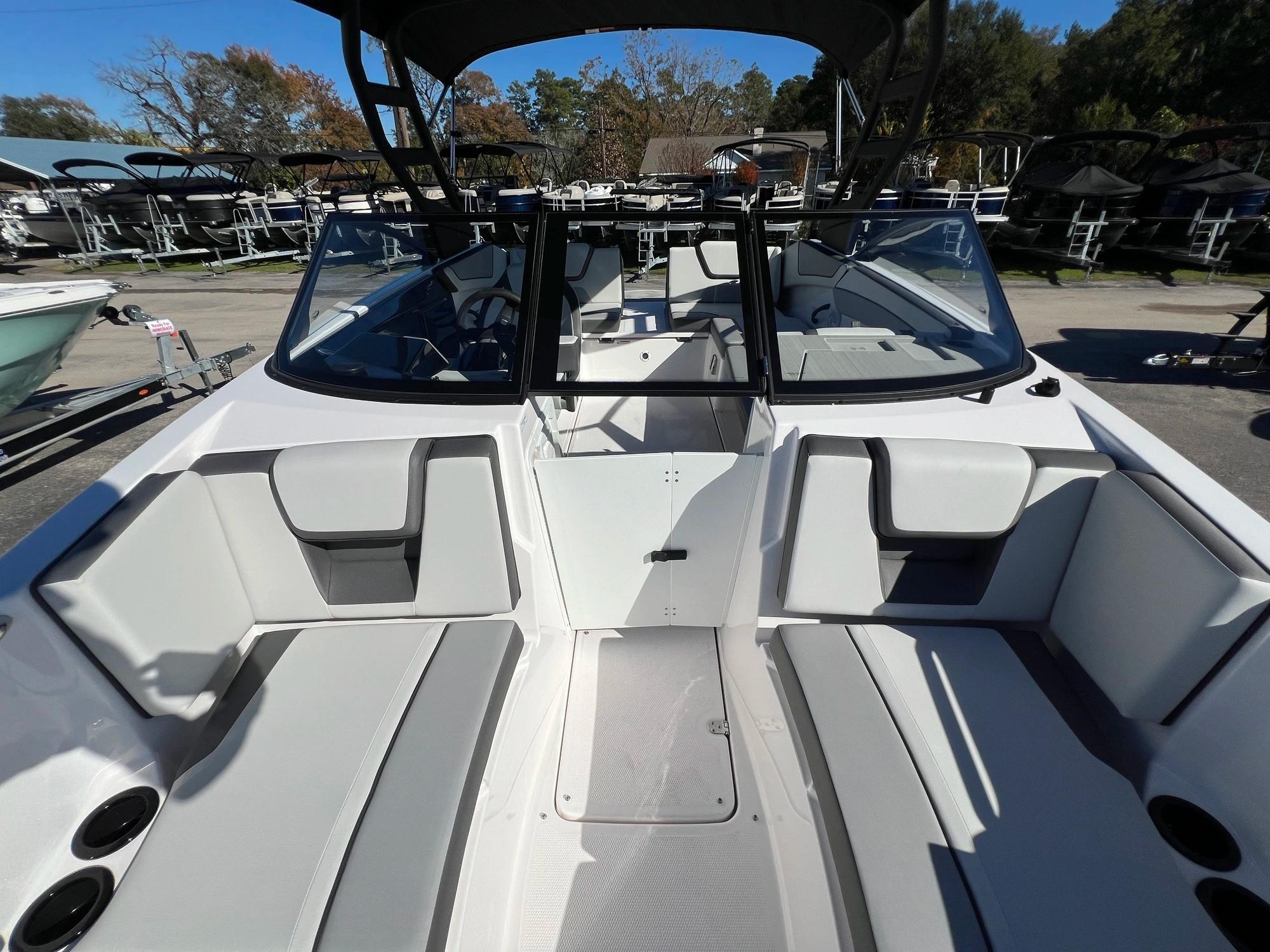 Slide: The Image of 2024-YAMAHA-AR220 - 12
