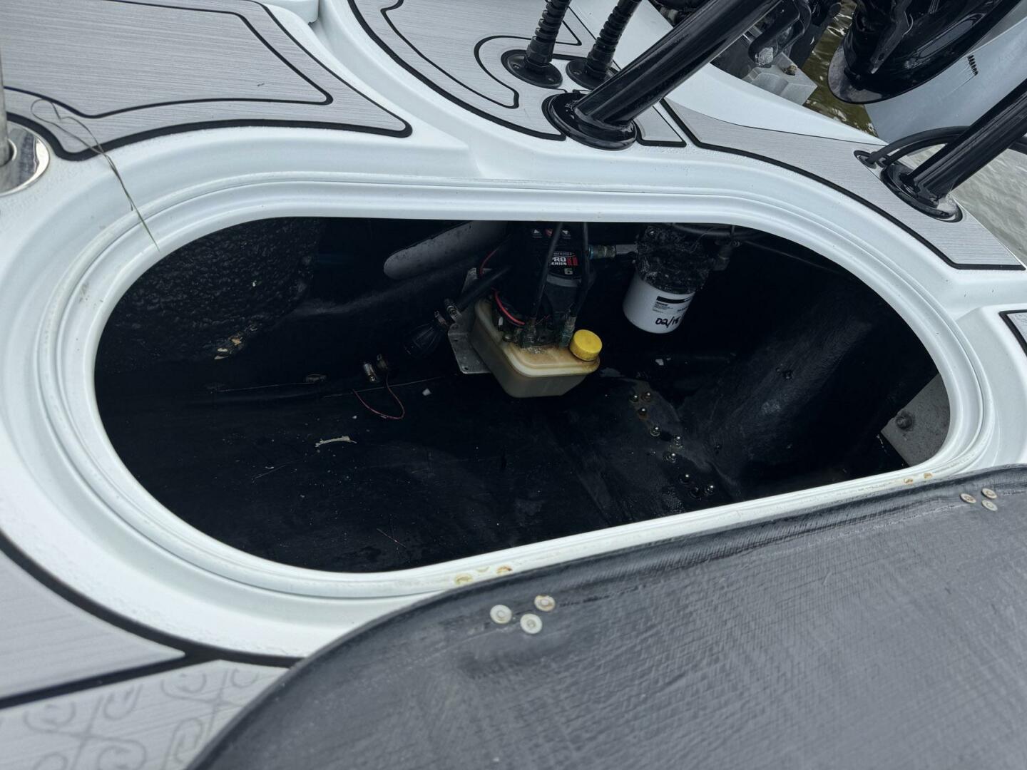 Slide: The Image of Yellowfin 17 Skiff 2023 - 5512543