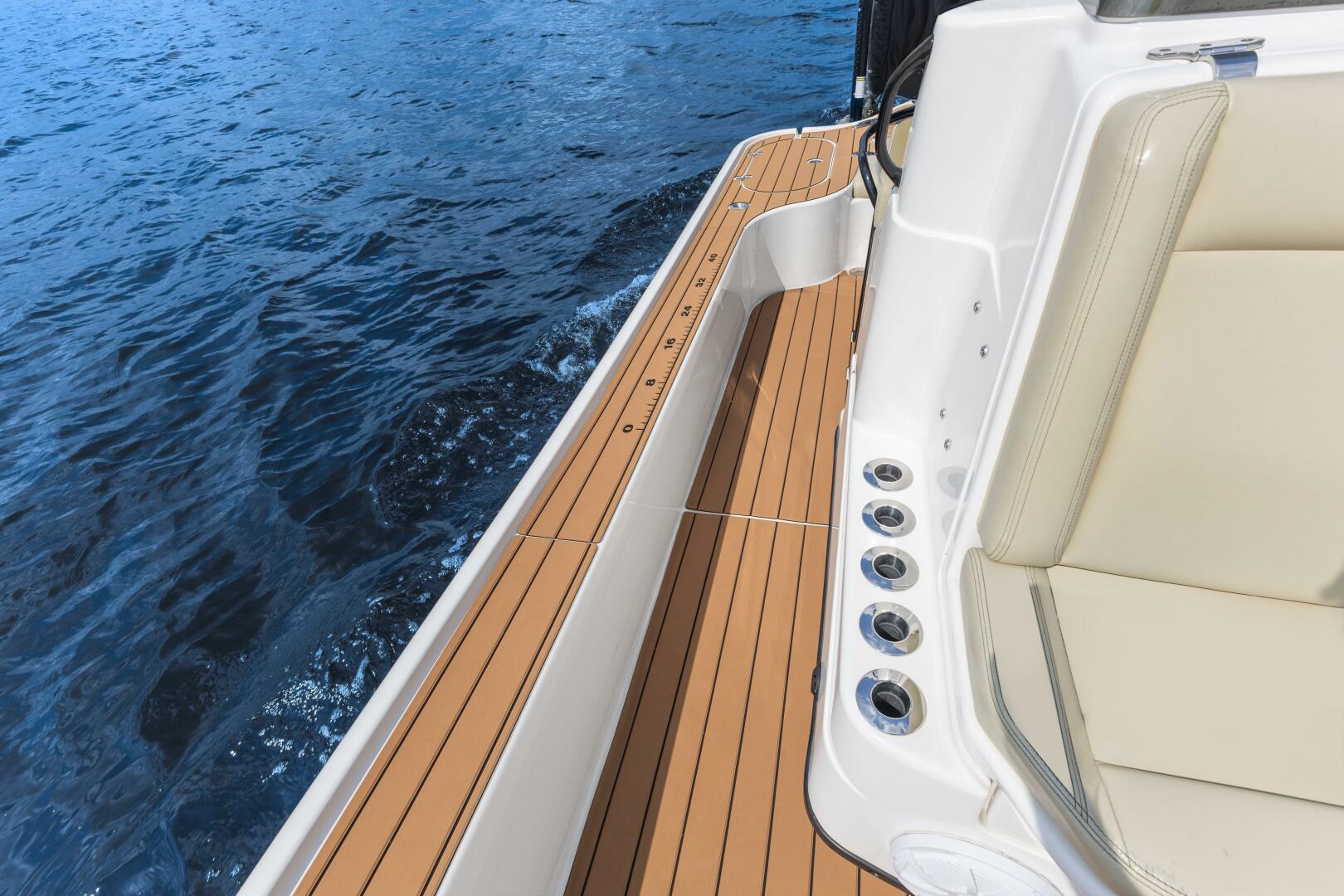 Slide: The Image of Yellowfin 24 2020 - 4779122
