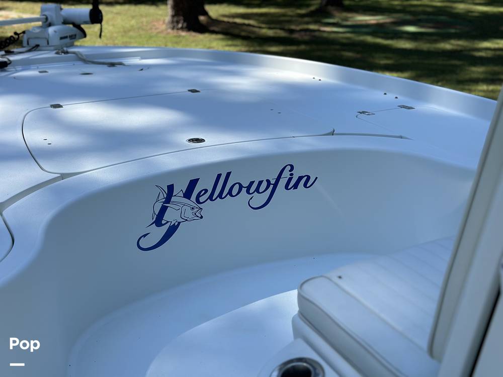 Slide: The Image of Yellowfin 24 BAY 2013 - 14685395