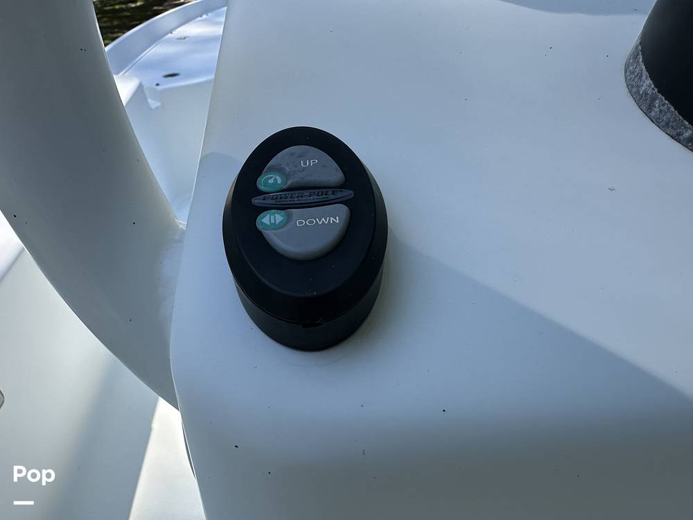 Slide: The Image of Yellowfin 24 BAY 2013 - 14685412