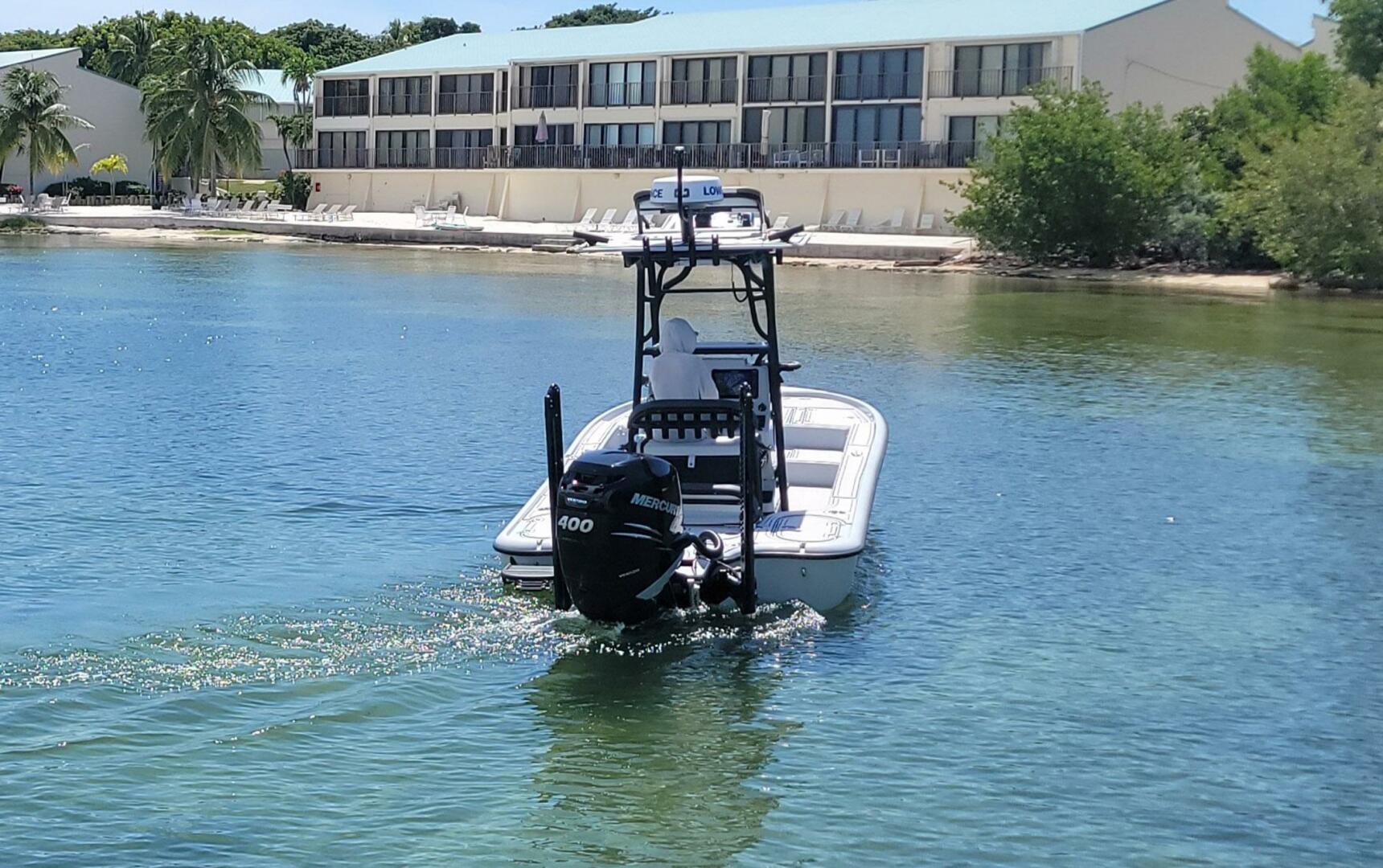 Slide: The Image of Yellowfin 24 Bay CE 2023 - 5513005