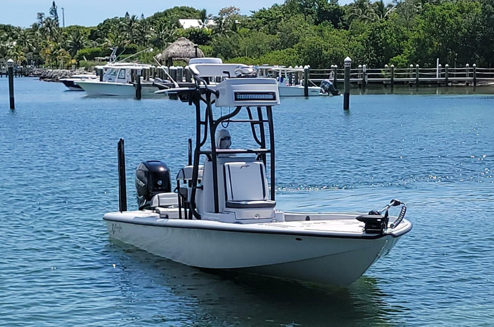 Slide: The Image of Yellowfin 24 Bay CE 2023 - 5513011