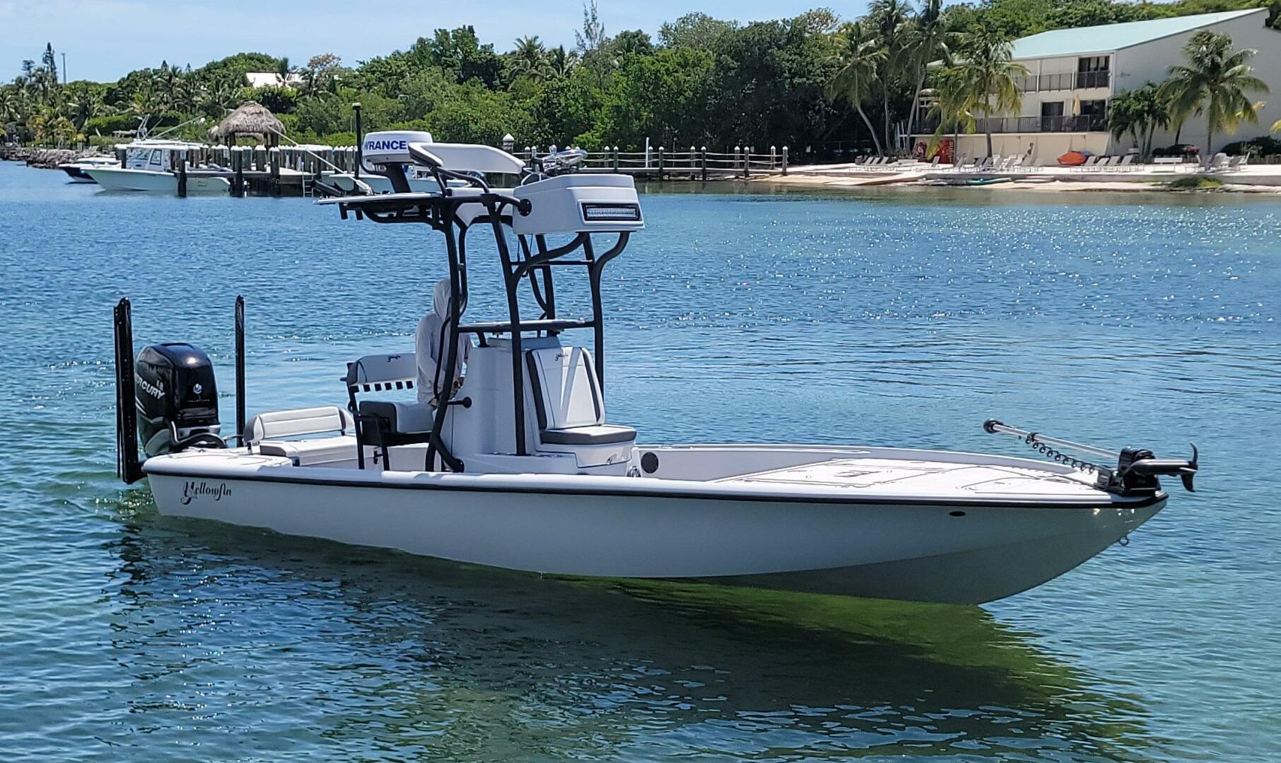 Slide: The Image of Yellowfin 24 Bay CE 2023 - 5513012