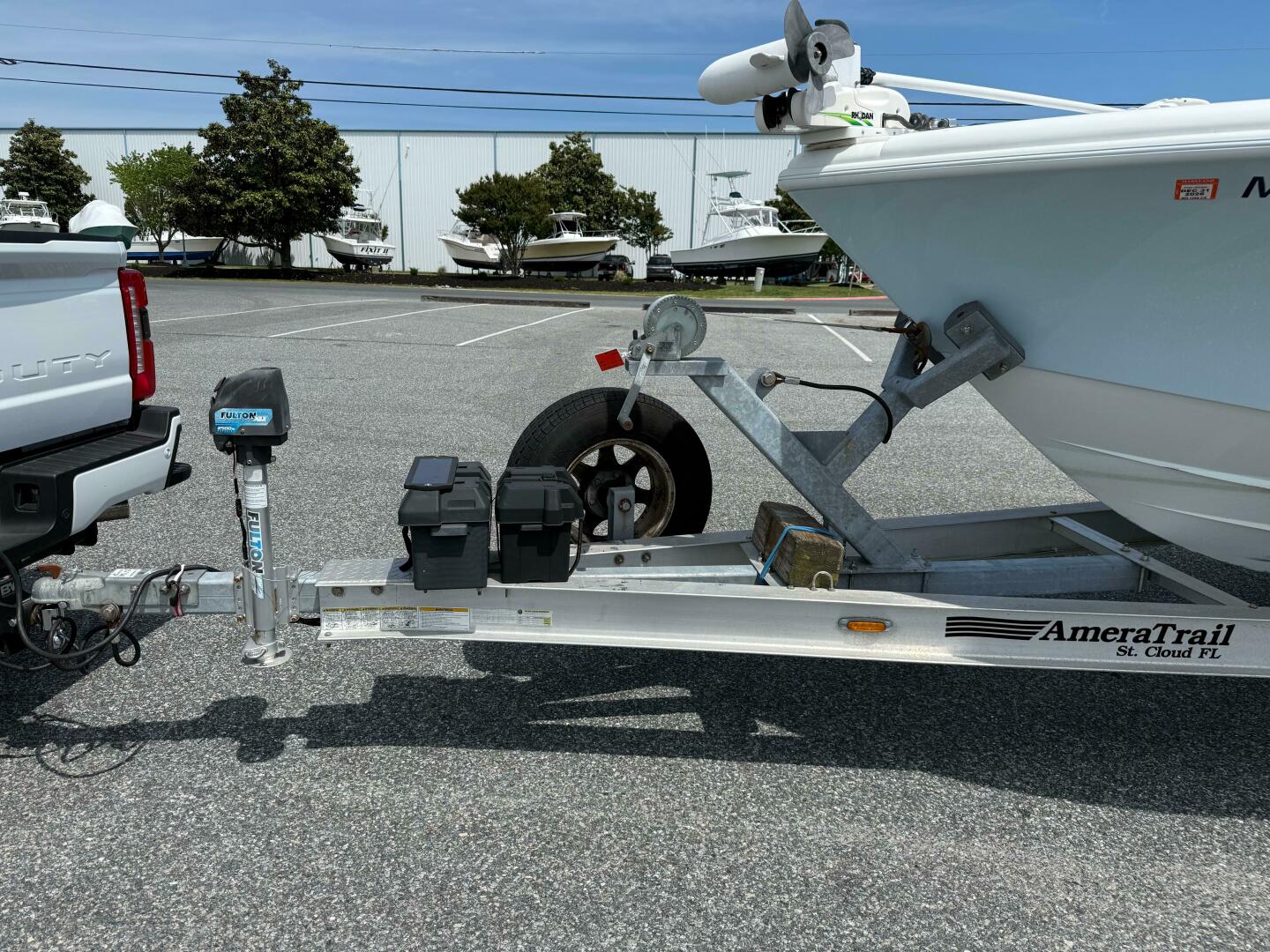 Slide: The Image of 2016 Yellowfin 26 Hybrid Power 9791908 978171971 0 130520250609 8 - 5305146