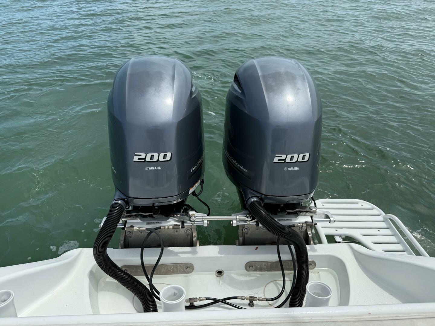 Slide: The Image of 2016 Yellowfin 26 Hybrid Power 9791908 978171987 0 130520250611 24 - 5305148