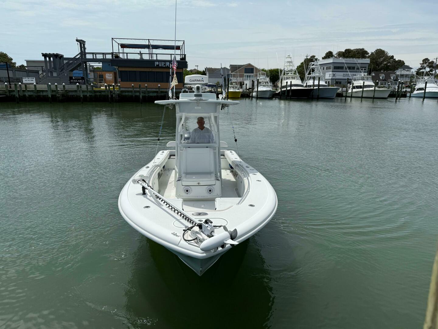 Slide: The Image of 2016 Yellowfin 26 Hybrid Power 9791908 978171967 0 130520250608 4 - 5305161