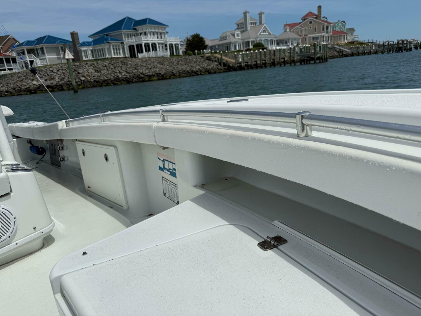 Slide: The Image of 2016 Yellowfin 26 Hybrid Power 9791908 978171979 0 130520250610 16 - 5305168