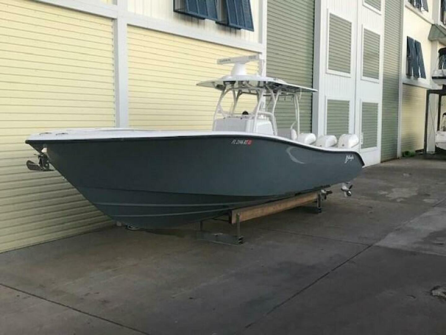 Slide: The Image of Yellowfin 34 Offshore 2019 - 5425758