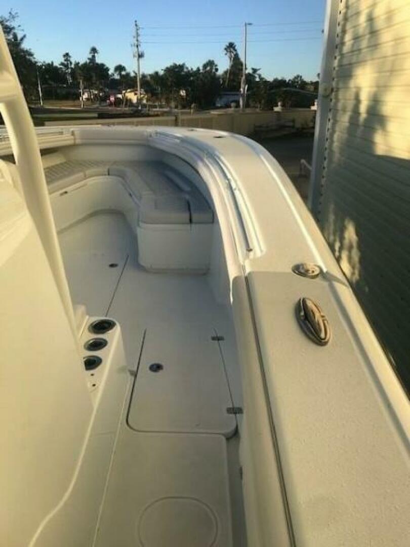 Slide: The Image of Yellowfin 34 Offshore 2019 - 5425783