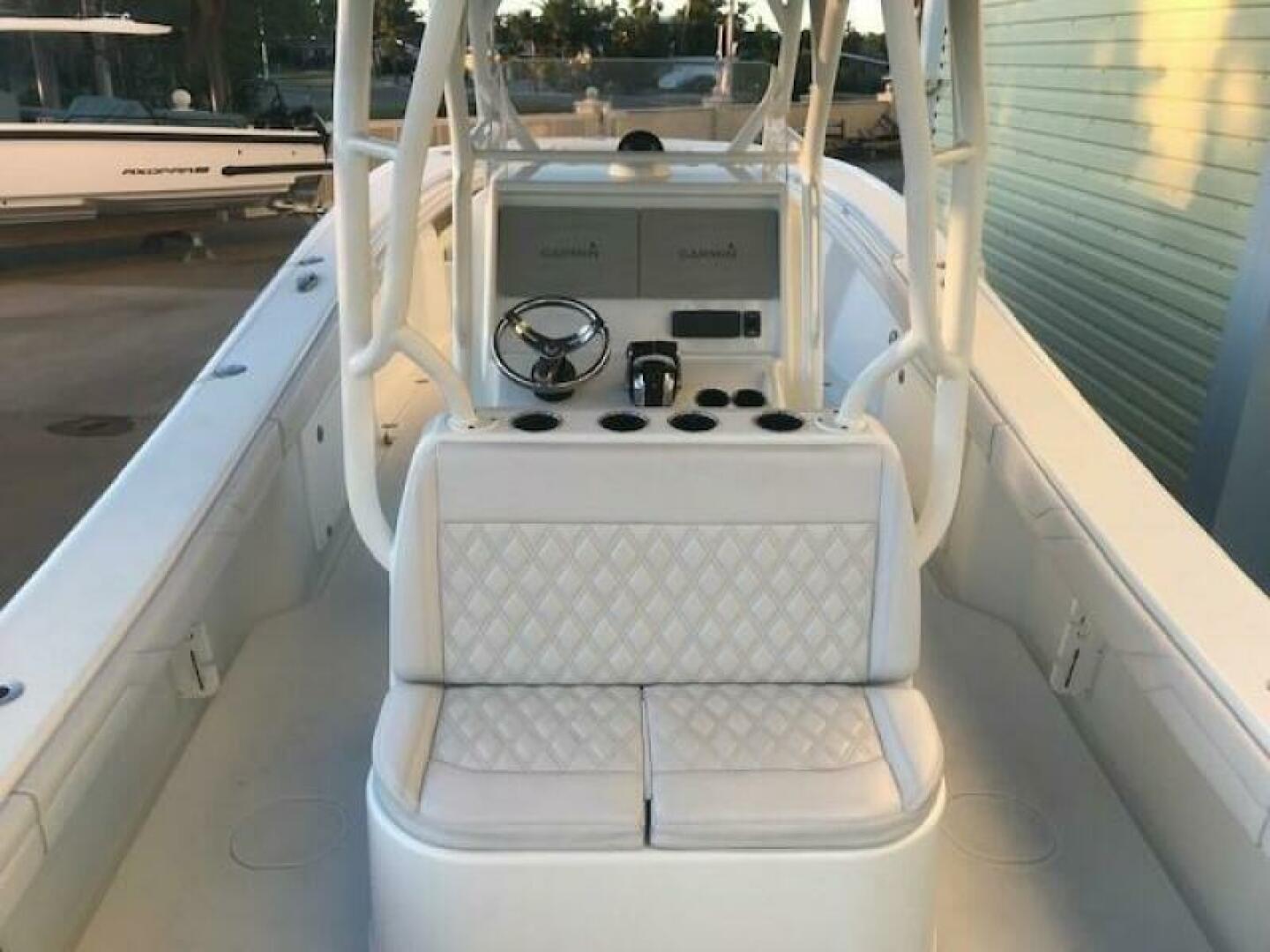 Slide: The Image of Yellowfin 34 Offshore 2019 - 5425787