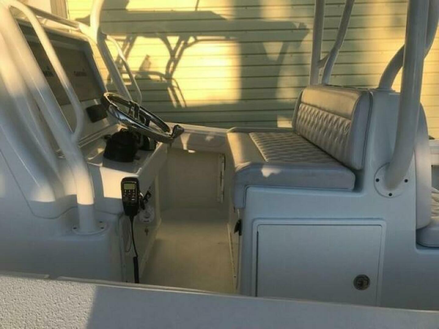 Slide: The Image of Yellowfin 34 Offshore 2019 - 5425792