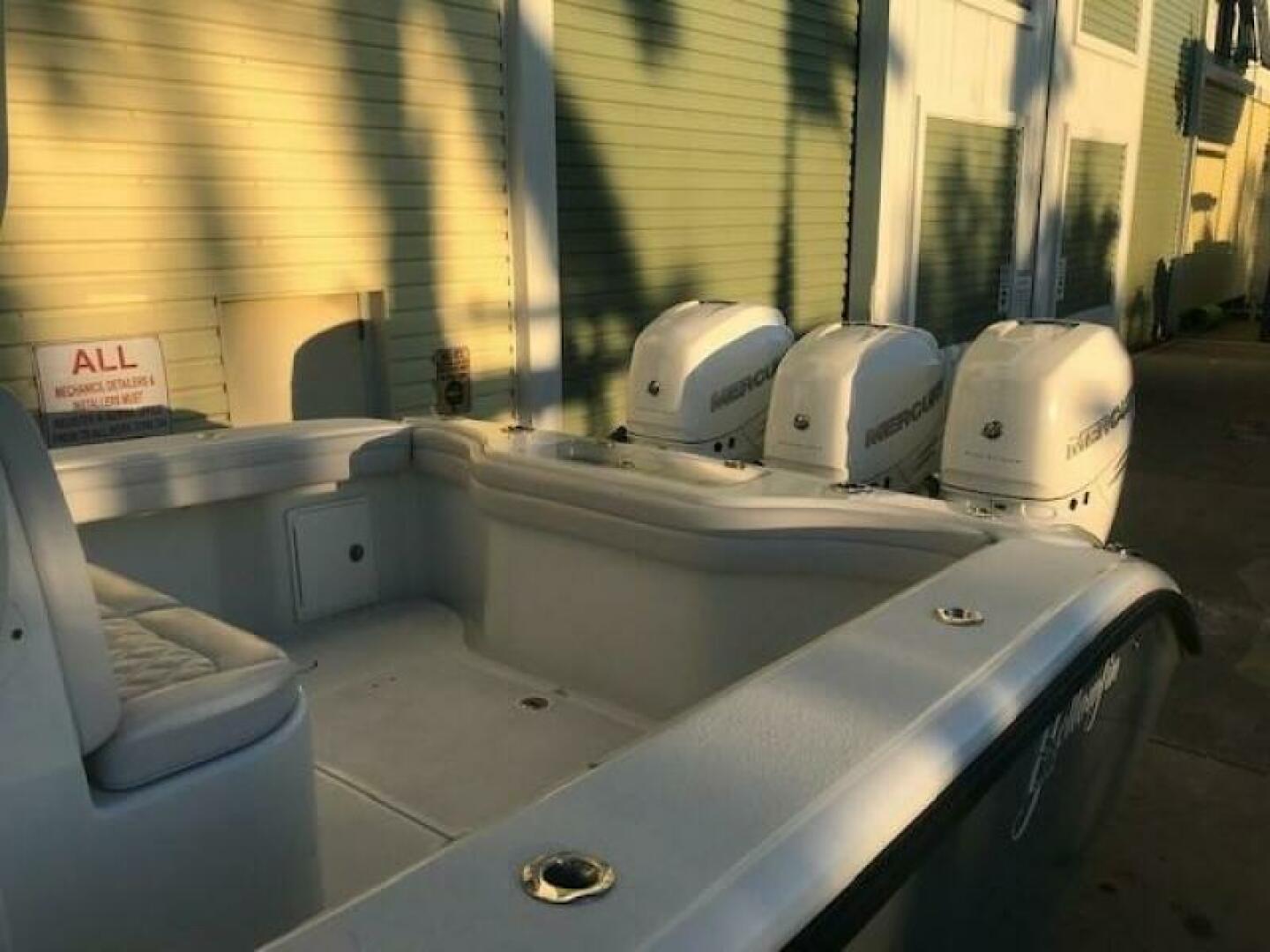 Slide: The Image of Yellowfin 34 Offshore 2019 - 5425799