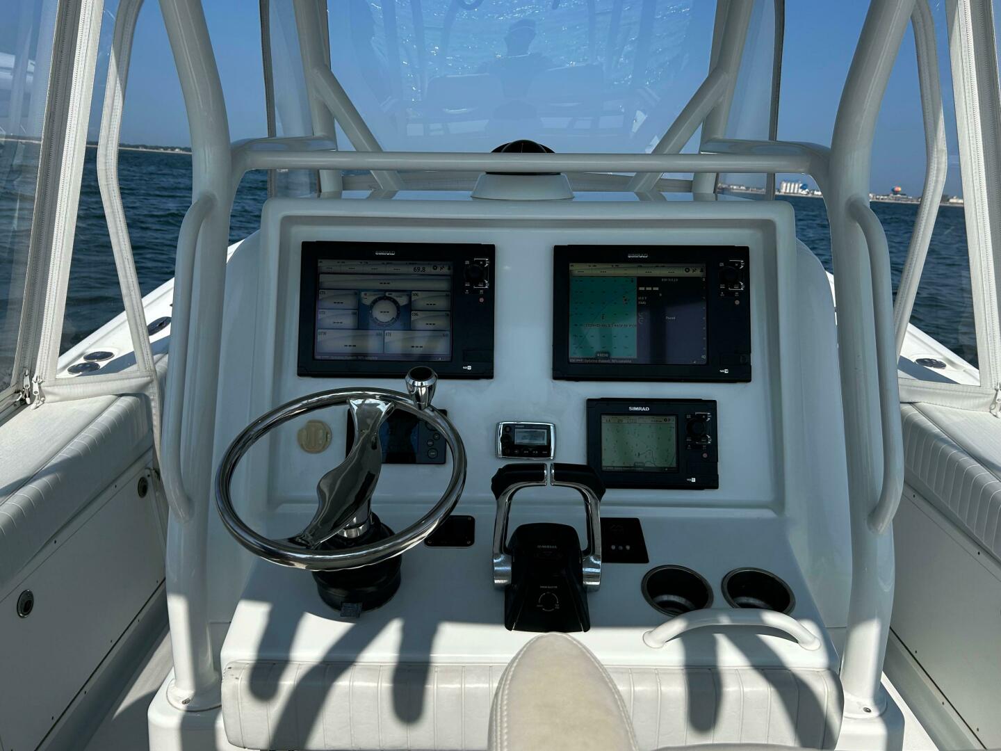 Slide: The Image of Yellowfin 36 2013 - 21