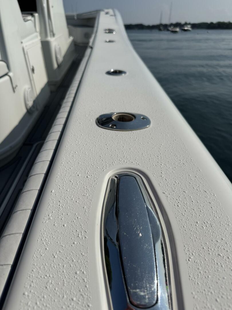 Slide: The Image of Yellowfin 36 2014 - 5487520