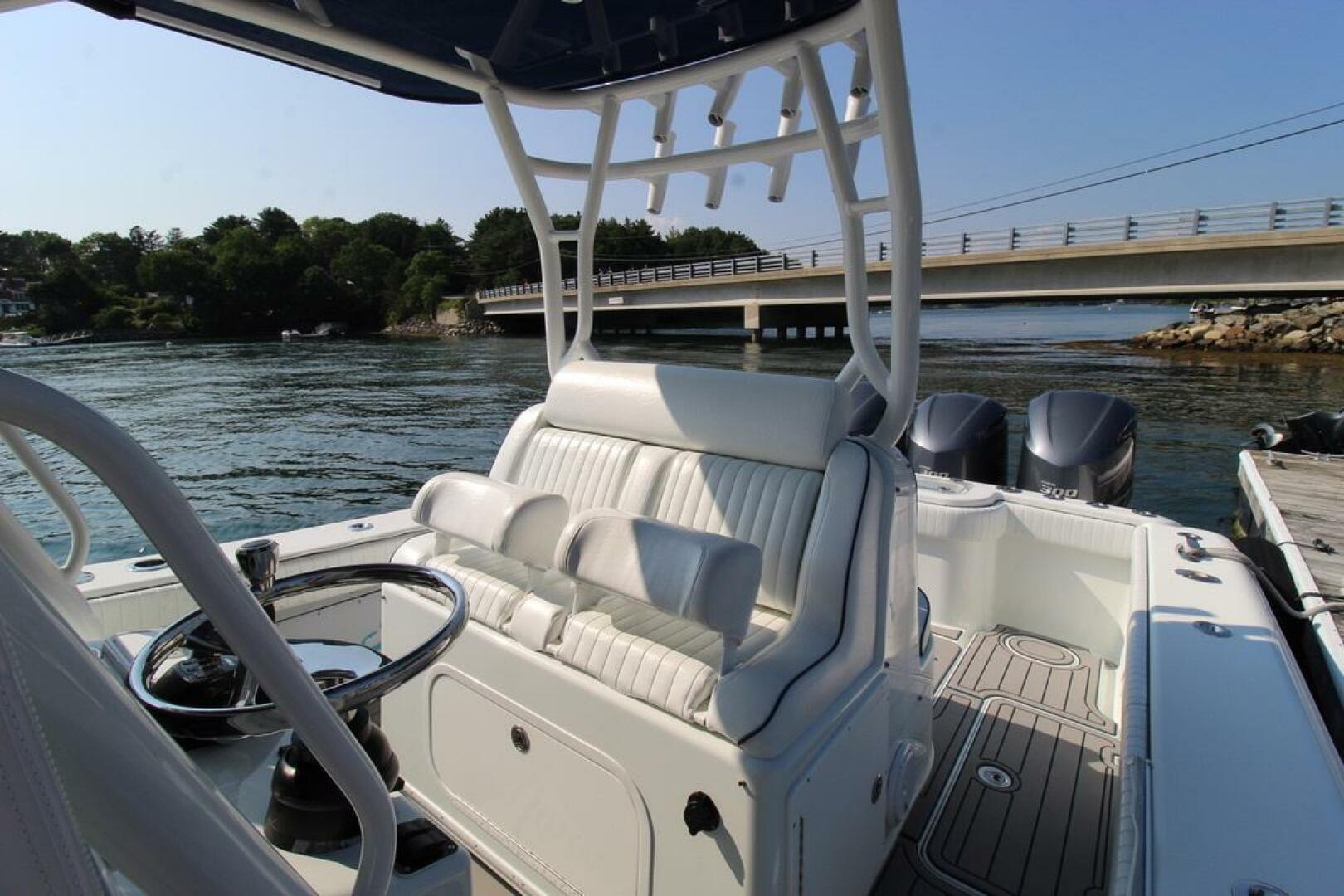 Slide: The Image of Yellowfin 36 2014 - 5495606