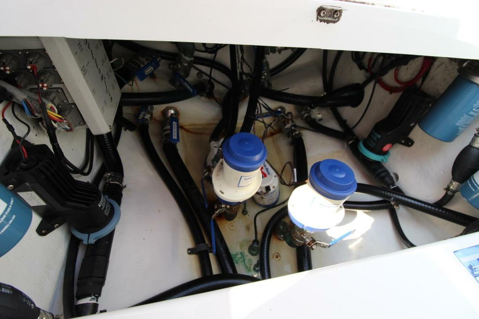 Slide: The Image of Yellowfin 36 2014 - 5495610