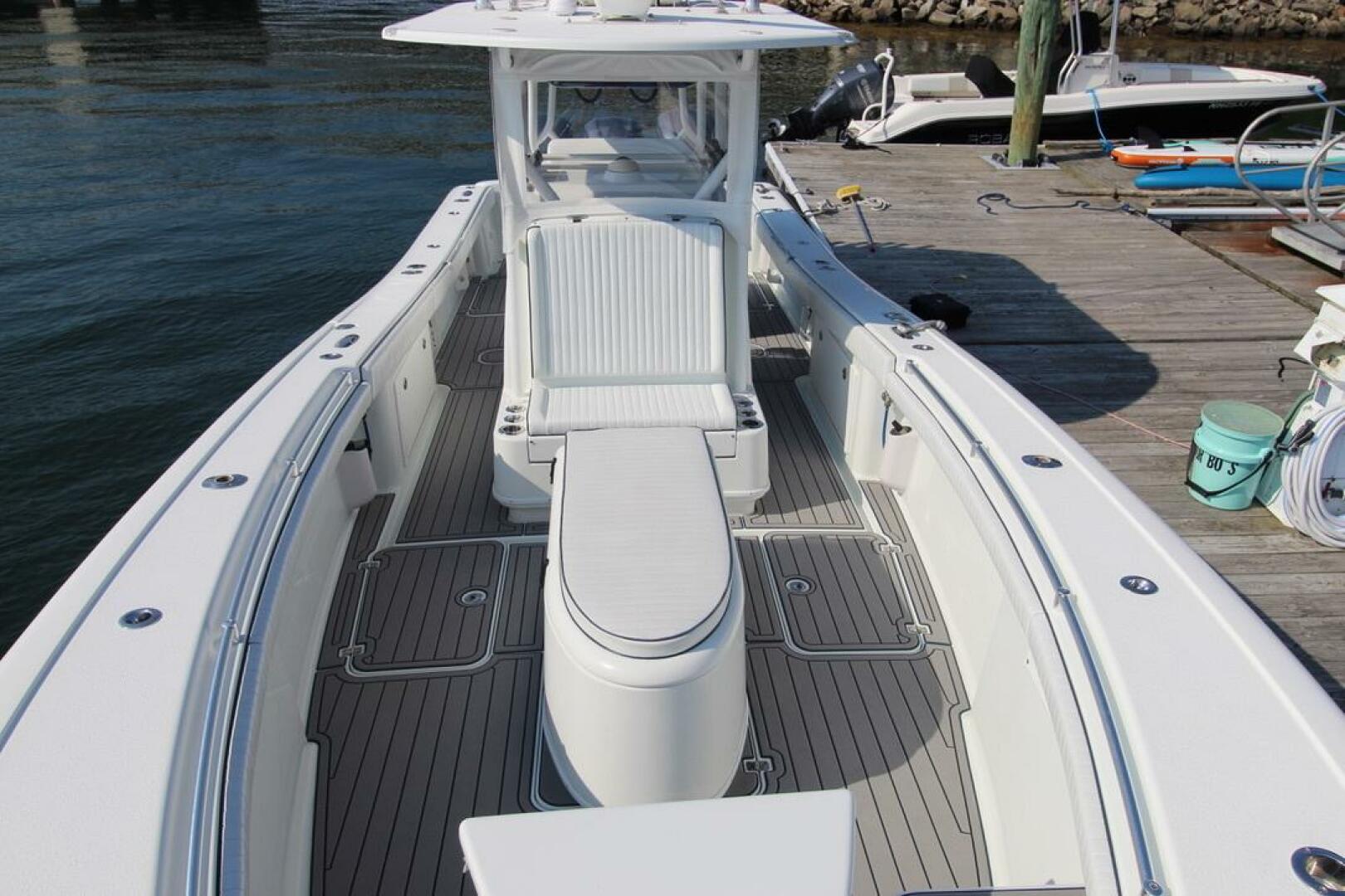 Slide: The Image of Yellowfin 36 2014 - 5495615