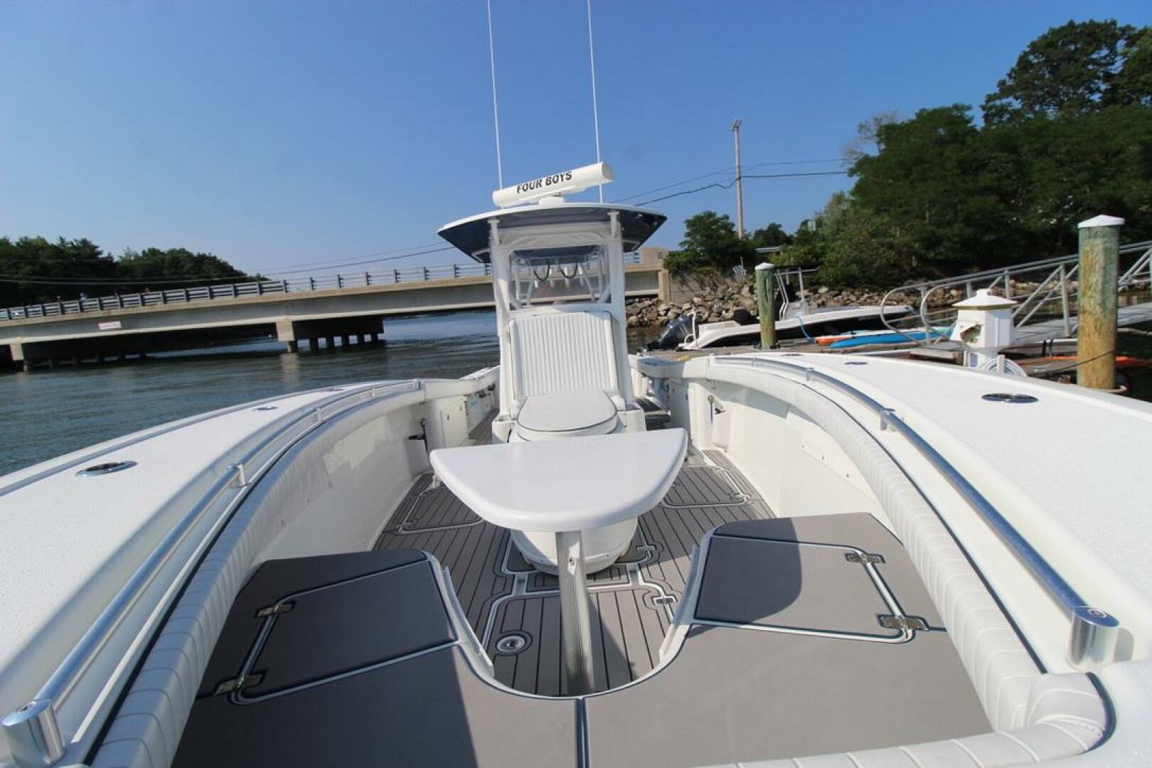 Slide: The Image of Yellowfin 36 2014 - 5495616