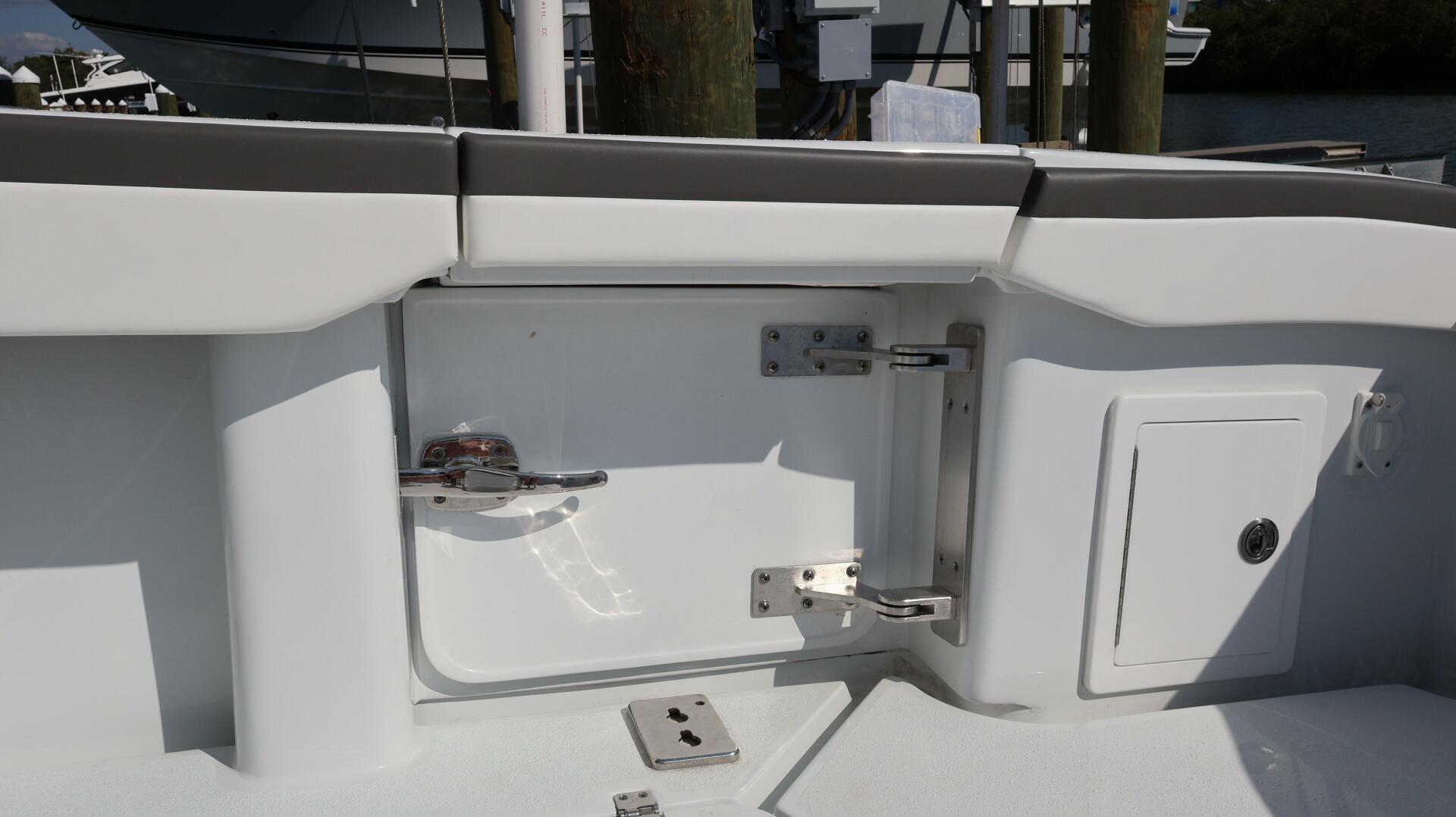 Slide: The Image of Yellowfin 39 2025 - 5212353