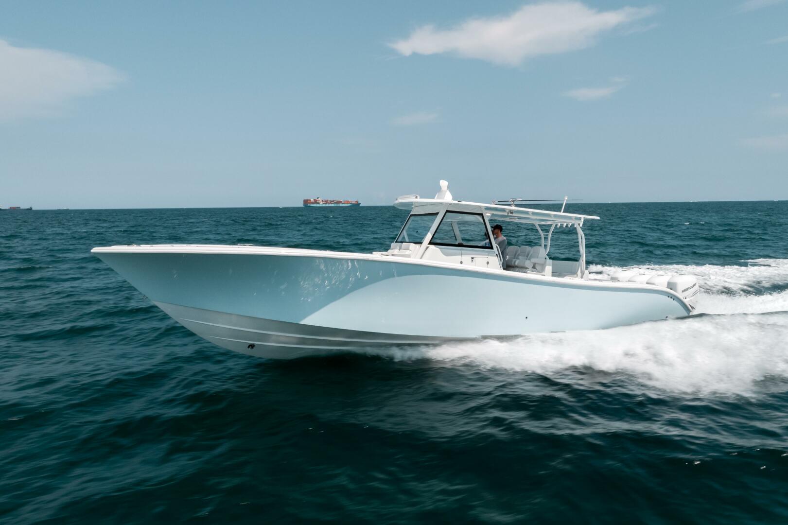 Slide: The Image of Yellowfin 42 2017 - 5343257