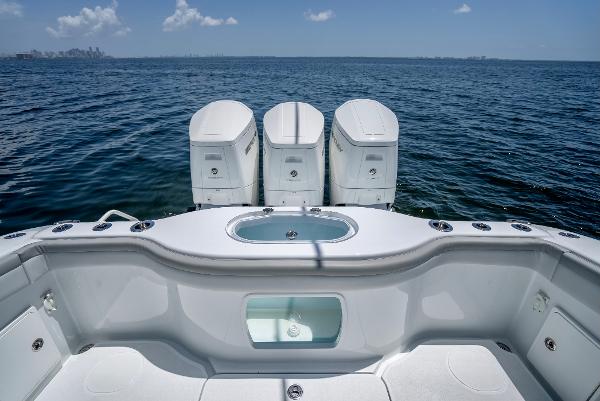 Slide: The Image of Yellowfin 42 2023 - 37