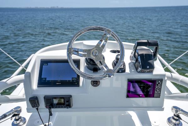 Slide: The Image of Yellowfin 42 2023 - 49