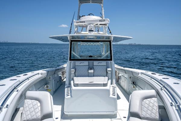 Slide: The Image of Yellowfin 42 2023 - 56