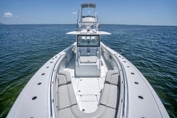 Slide: The Image of Yellowfin 42 2023 - 57