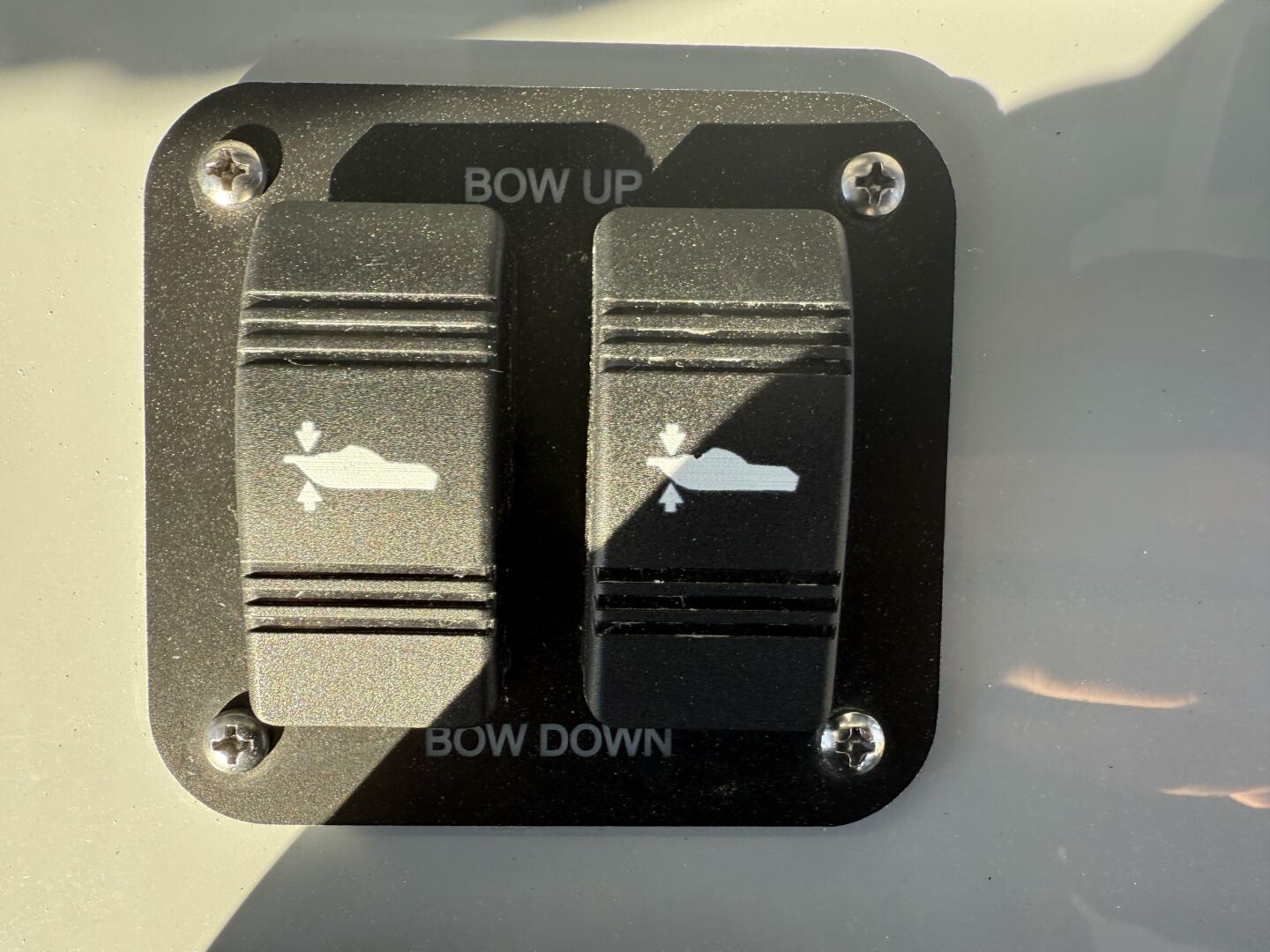 Slide: The Image of Yellowfin 42 CC 2025 - 5112909