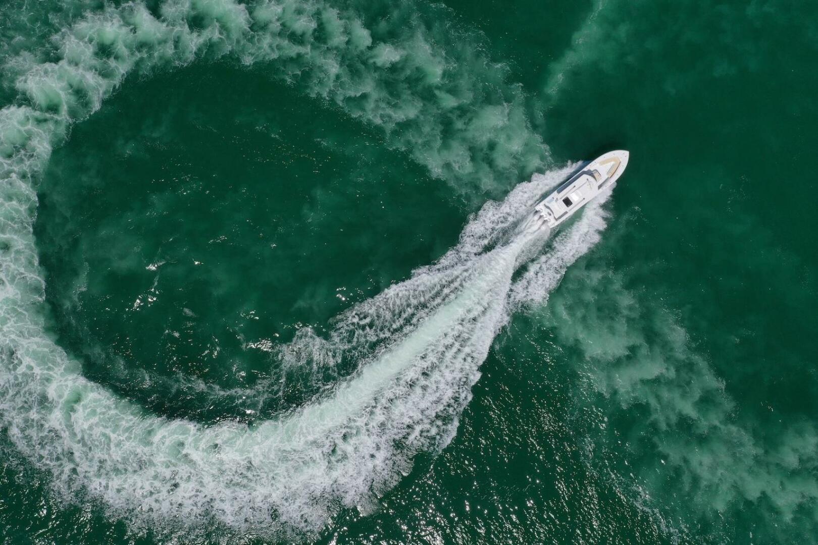 Slide: The Image of 2022 Yellowfin 42 Center Console 'Genesis' - 4399350