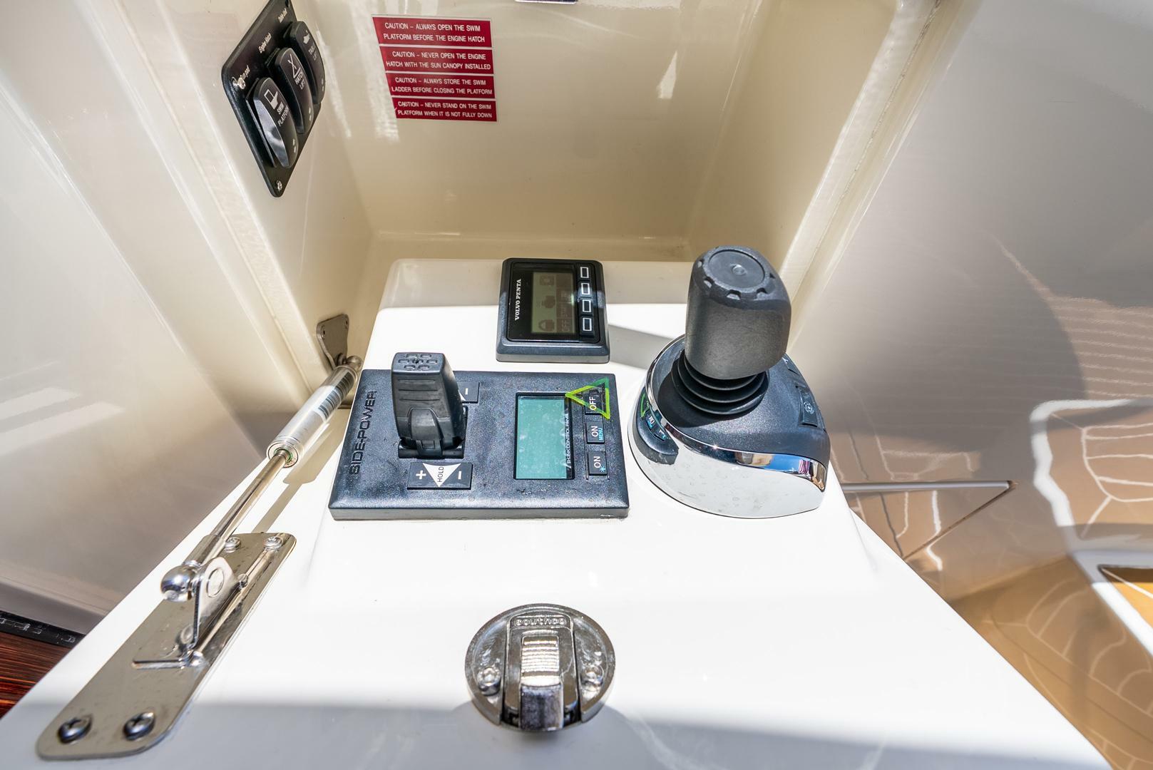 Slide: The Image of Zeelander Z55 2019 - 5410505