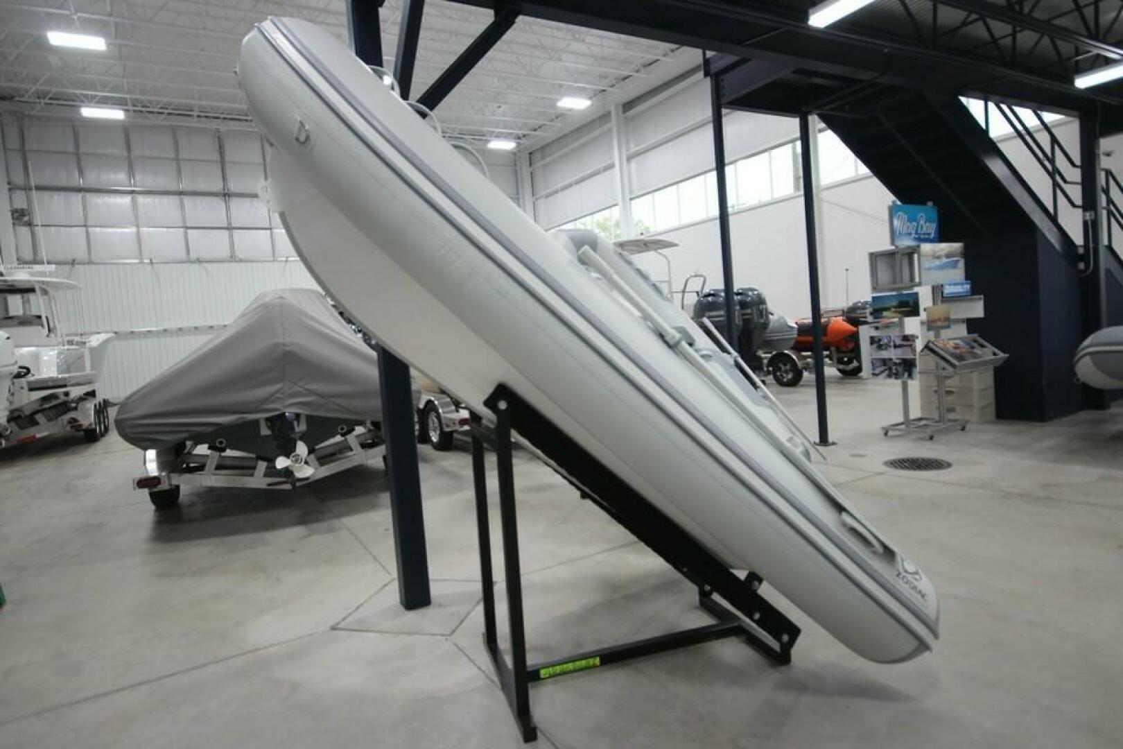 Slide: The Image of Zodiac Cadet 330 DL RIB ALU PVC 2023 - 5154116