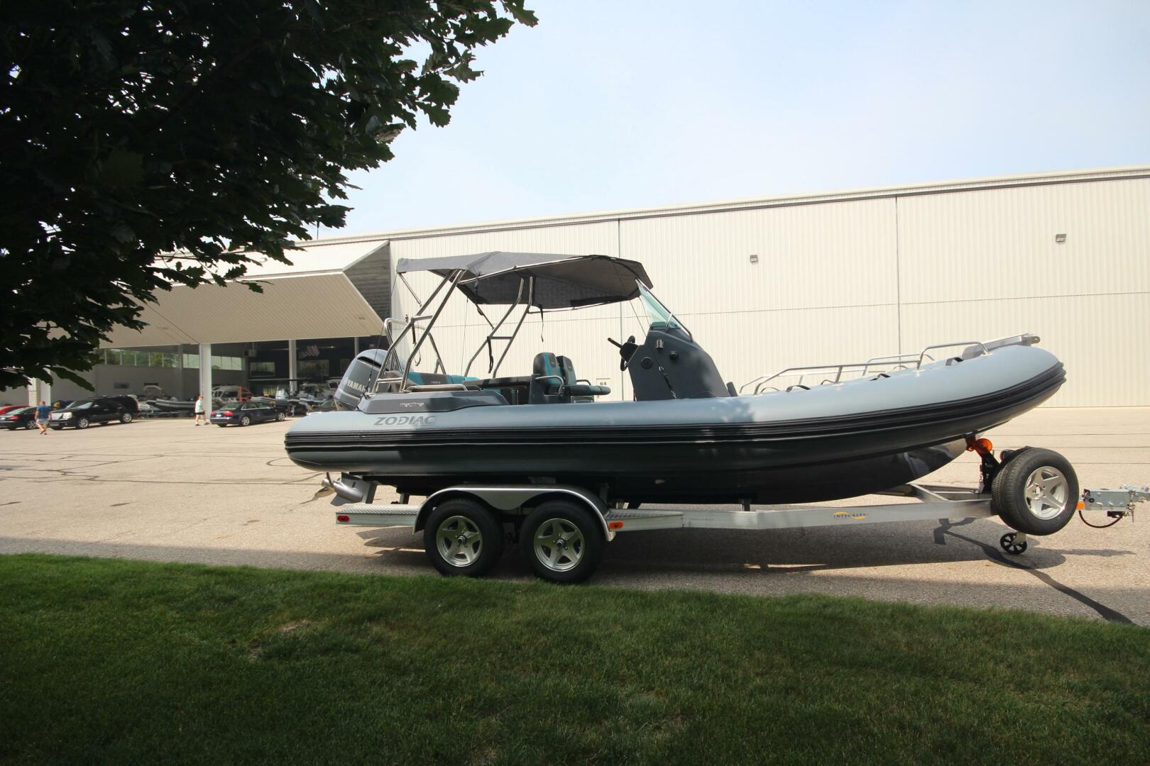 Slide: The Image of Zodiac Medline 6.8 NEO 2023 - 5173821