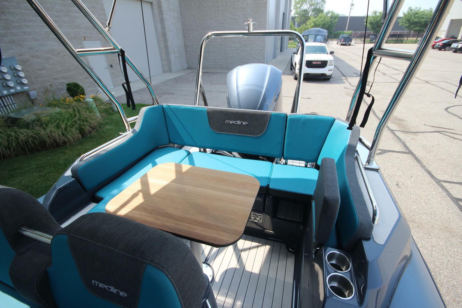 Slide: The Image of Zodiac Medline 6.8 NEO 2023 - 5173828