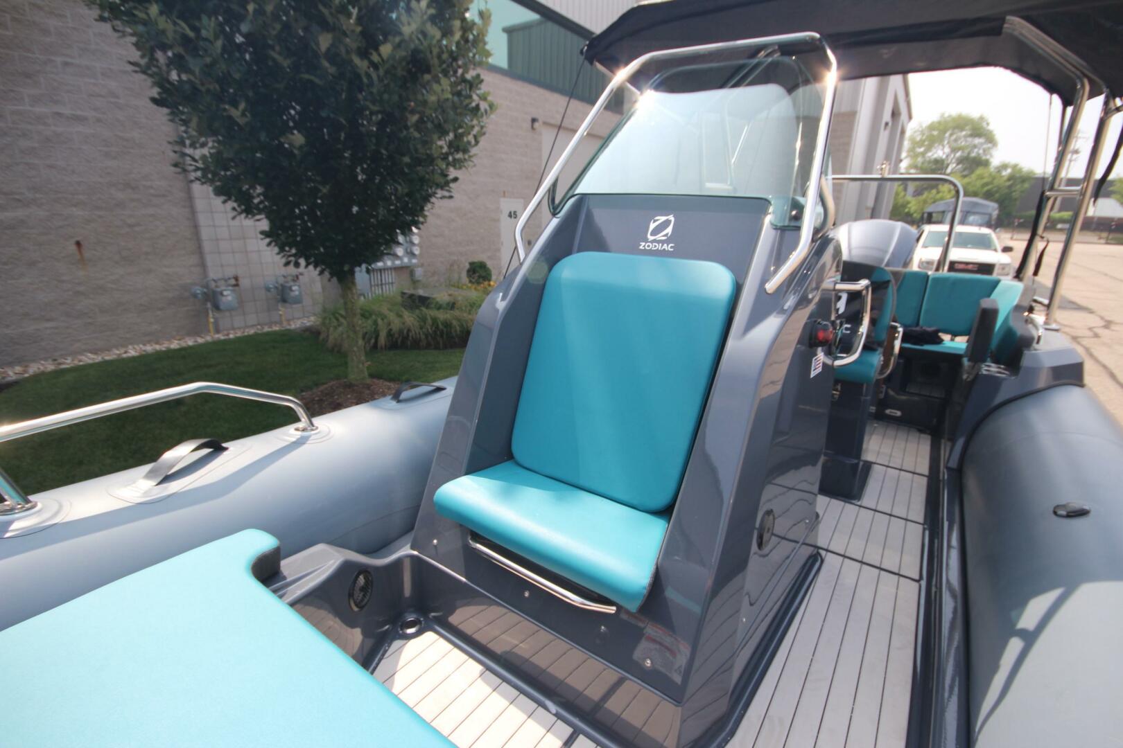 Slide: The Image of Zodiac Medline 6.8 NEO 2023 - 5173850