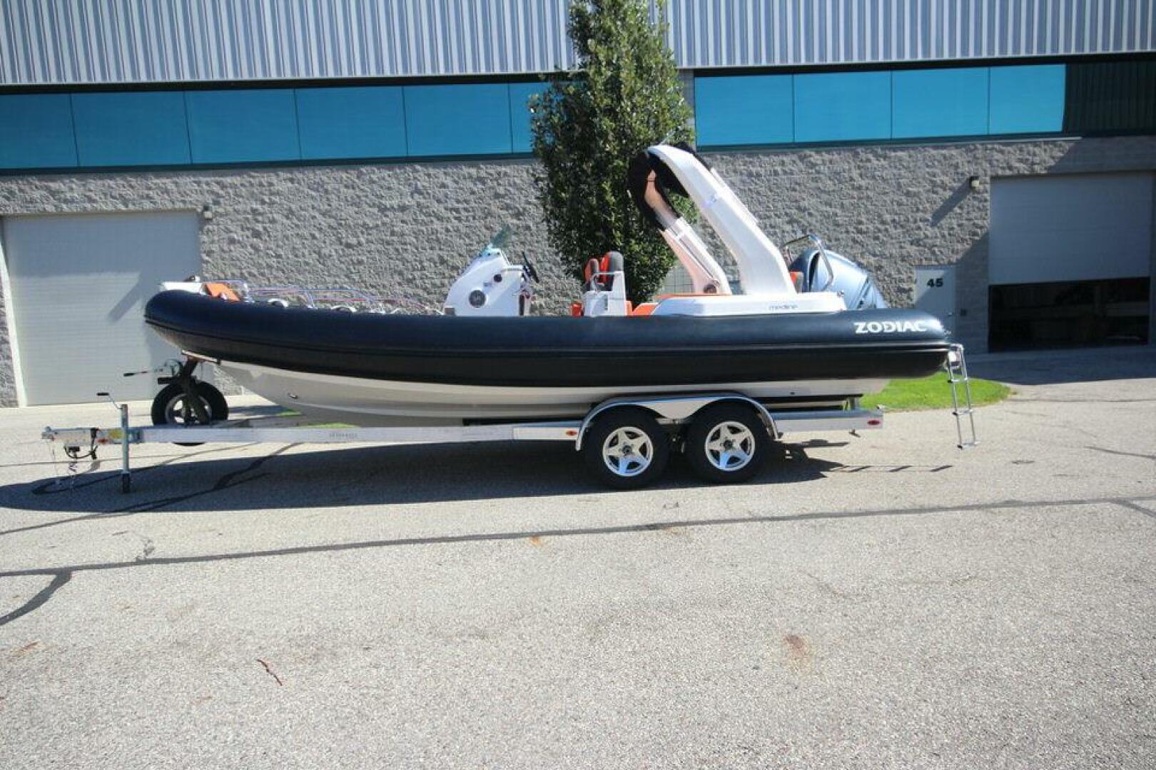 Slide: The Image of Zodiac Medline 7.5 NEO 2022 - 5186726