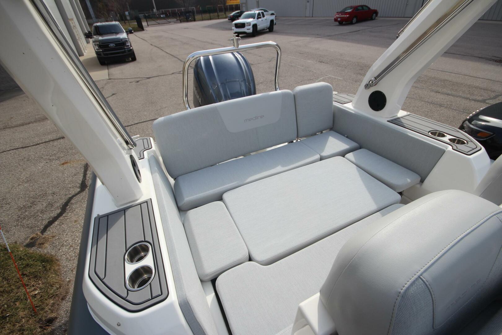 Slide: The Image of Zodiac Medline 7.5 NEO & custom Trailer 2022 - 5185997