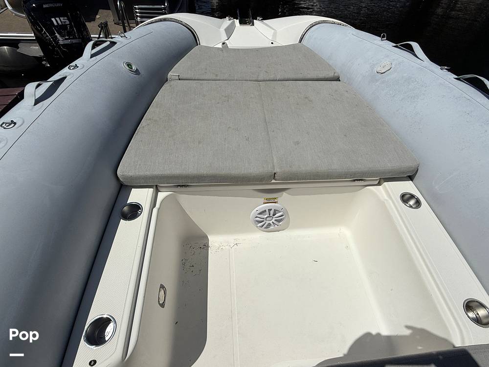 Slide: The Image of Fore Deck W/storage &amp; Cushions - 15261847