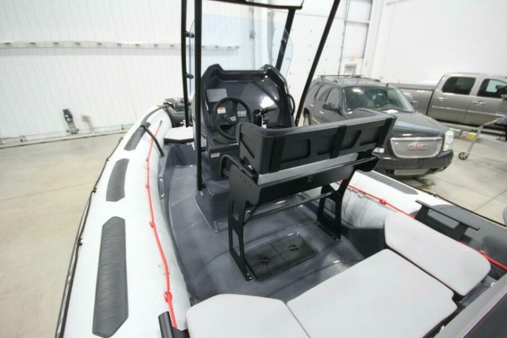 Slide: The Image of Zodiac Open 5.5 PVC T-Top 2023 - 5175684
