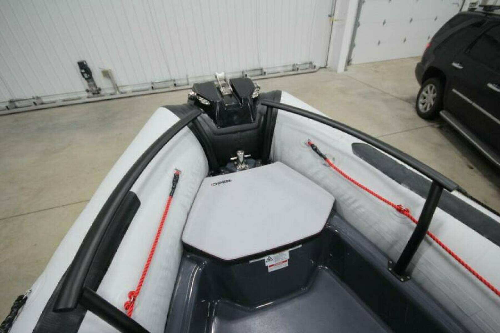 Slide: The Image of Zodiac Open 5.5 PVC T-Top 2023 - 5175695