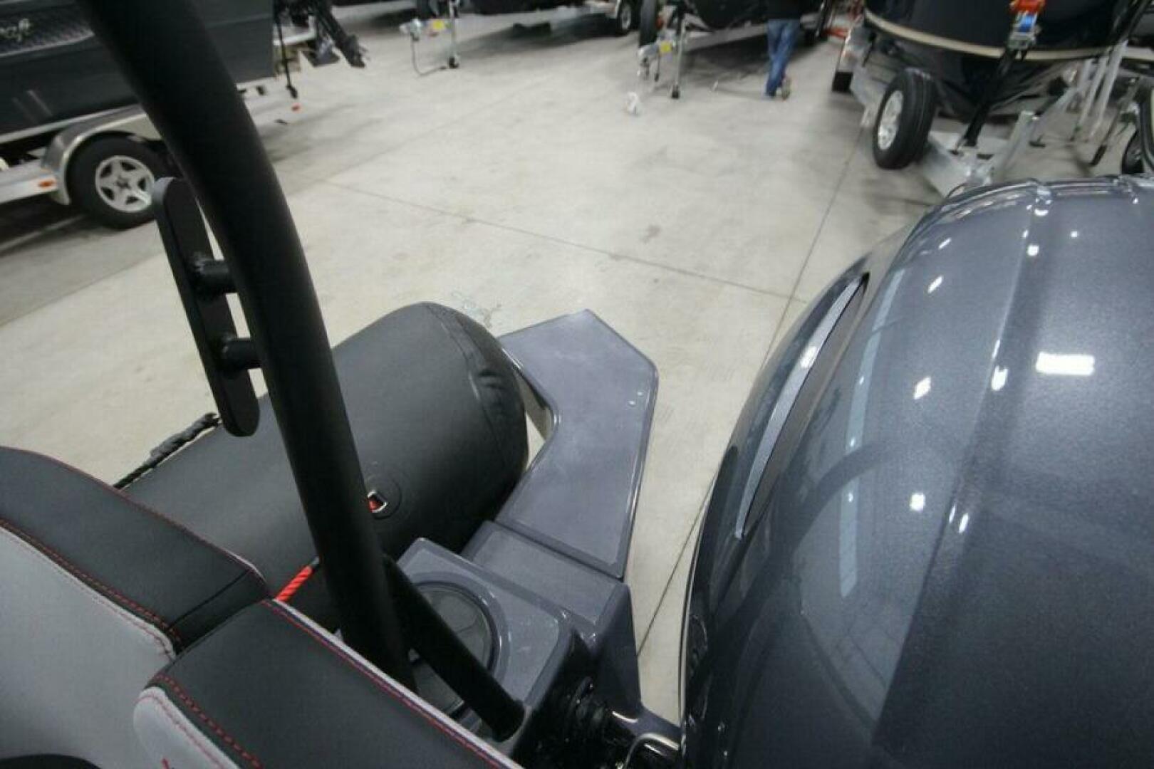 Slide: The Image of Zodiac Open 5.5 PVC T-Top 2023 - 5175697