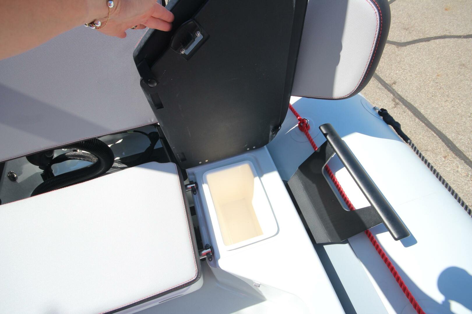 Slide: The Image of Zodiac Open 7 NEO T-Top 2023 - 5175837